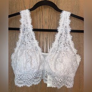 New with Tags! Aerie Size Large Lace Adjustable Back Bralette